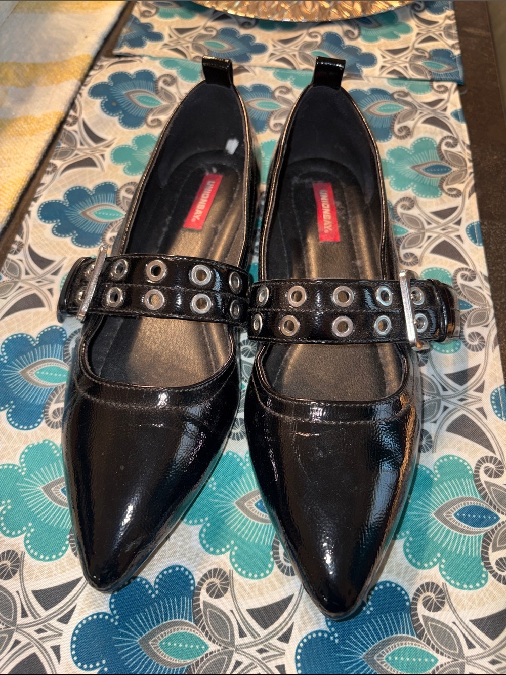 UNIONBAY Black Patent Pointed Mary Jane Flats with Grommet Strap